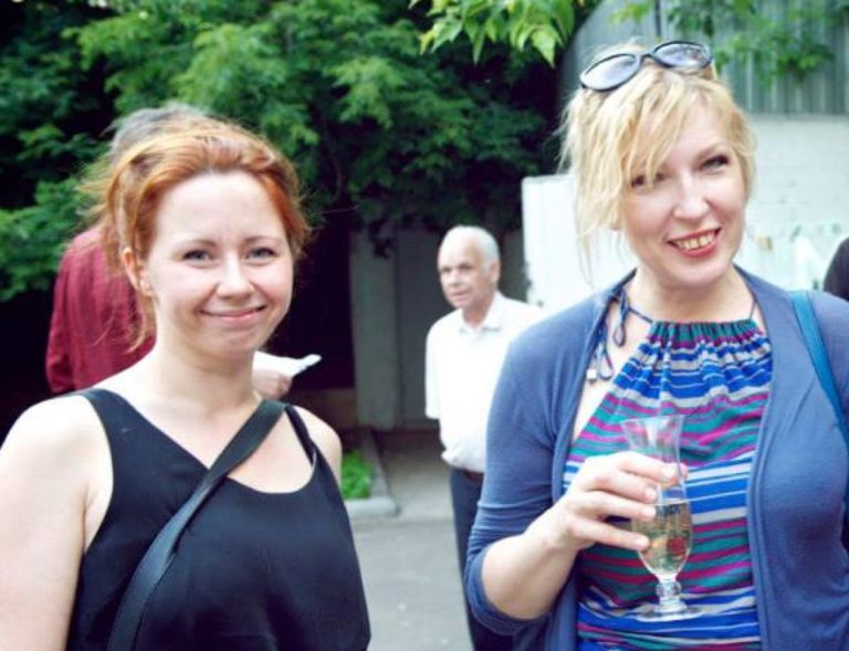 Elena Rumyantseva e Olga Shishko Ancora Biennale di Mosca, ancora immagini dal Manege. E dal Film Program, dove a dare “More Light” ci sono personaggi come Simon Starling, Apichatpong Weerasetakhul e Almagul Menlibayeva