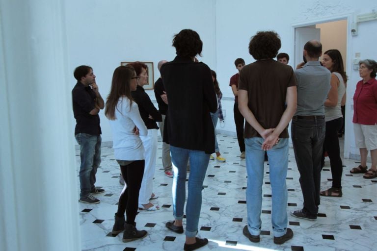 Free.Q la dimensione dellascolto Villa Croce Genova 8 Ascoltare il museo. A Genova Villa Croce si apre per tre giorni al festival sonoro Free.Q: concerti, tavole rotonde, performance, installazioni e workshop, qui le immagini…