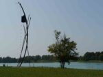 LArco di Giuseppe Maraniello allIdroscalo1 Venti sculture per rilanciare l’Idroscalo: il “mare di Milano” di trasforma in Parco dell’Arte. Con le opere dei vari Staccioli, Varisco, Perez e Manzù; in attesa si trovino i soldi per produrre site-specific