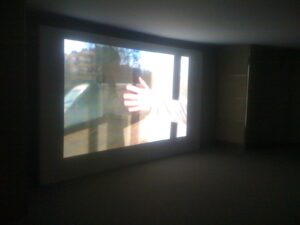 Ancora Biennale di Mosca, ancora immagini dal Manege. E dal Film Program, dove a dare “More Light” ci sono personaggi come Simon Starling, Apichatpong Weerasetakhul e Almagul Menlibayeva