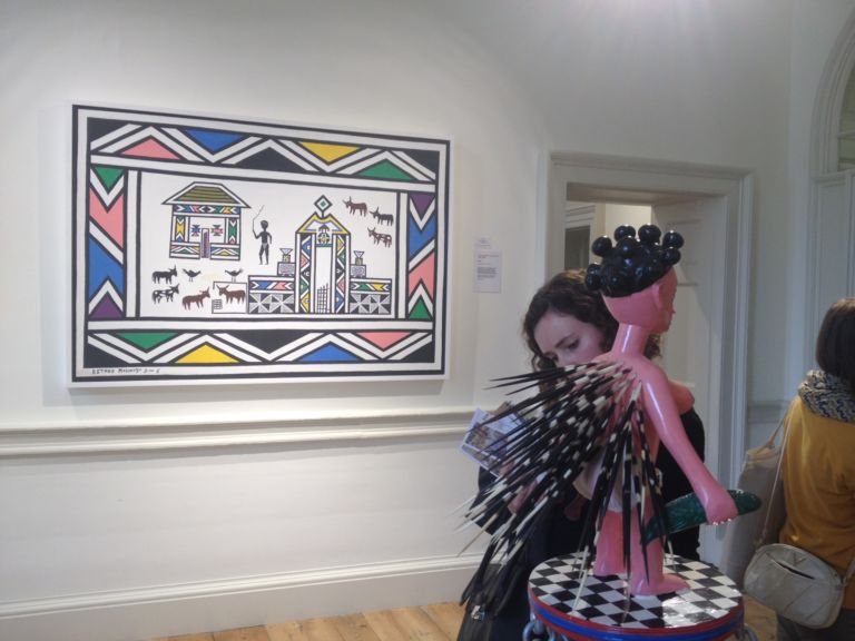 154 Contemporary African Art Fair Londra 15 London Updates: sembra un orario, e invece è una fiera, di arte esclusivamente africana. 01:54 si concede il lusso degli spazi di Somerset House, ecco le immagini