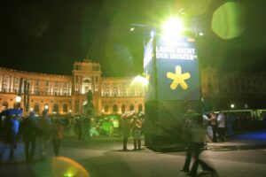 Non solo a Parigi e Nuit Blanche. C’è anche la Lunga notte dei musei in tutta l’Austria, settecento spazi da Vienna a Innsbruck, da Graz a Salzburg