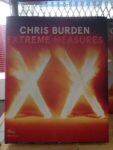 Chris Burden opening Extreme Measures New Museum New York foto Sarah Corona 8 Al New Museum la più grande mostra mai dedicata a Chris Burden. Tante foto dall’opening newyorkese: con coda nel nuovo Hester Street Café e tanti dolci d’artista…