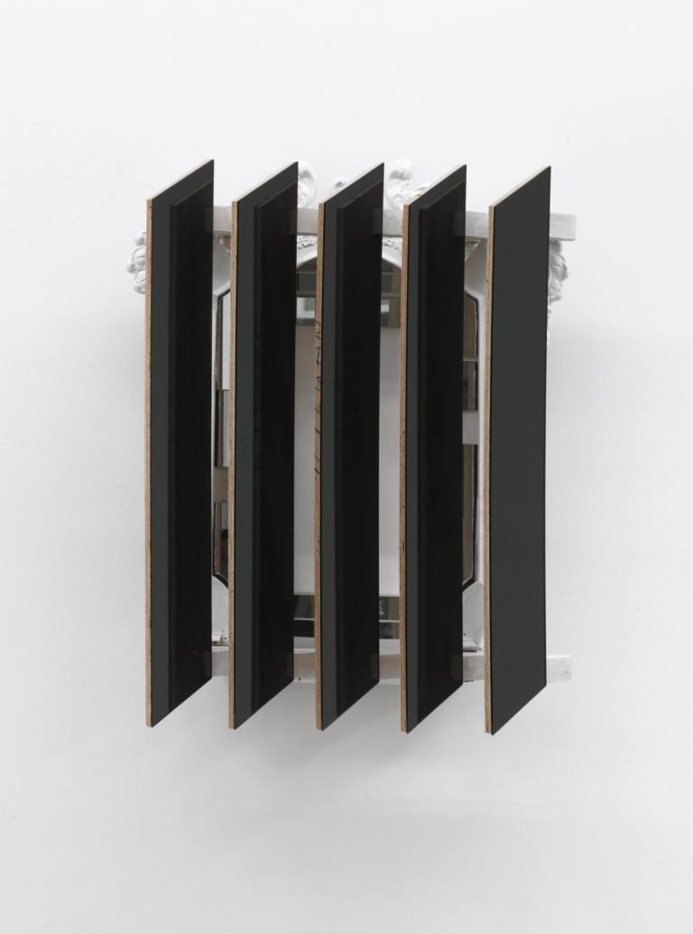 Heather Rowe Untitled 2009 photo Andrè Morin Paris Updates: la Fondazione Giuliani di Roma ospite della Fondazione Hippocrene in una Parigi molto italiana in questi giorni di Fiac. Ecco le foto
