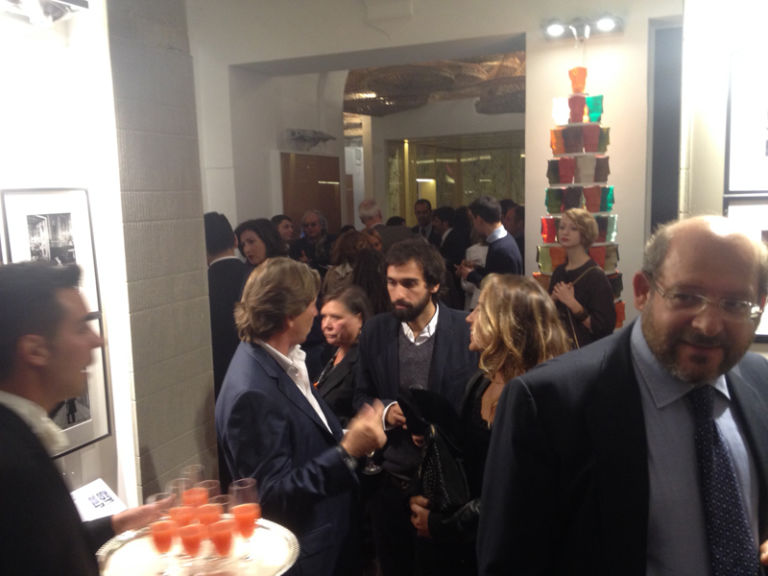 Inaugurazione Caffè Florian Firenze 2 Da Venezia a Firenze, è ancora Caffè Florian. Tanta arte contemporanea anche nella rinnovata location di via del Parione, ecco chiccera all’opening