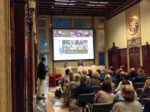 La presentazione del nuovo sito web Rivitalizzare qualità e tradizione del Vetro di Murano. Questi gli obbiettivi del Premio Glass in Venice, che incorona Andrea Zilio e Toots Zynsky: e lancia l’arte vetraria in rete…