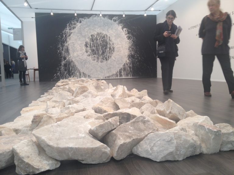 Lisson London Updates: tante immagini da Frieze Masters. Pezzi da museo per la fiera “storica” in cerca di conferme dopo il clamoroso successo del debutto 2012