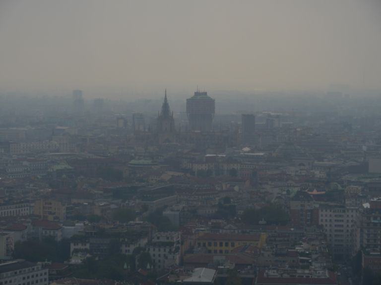 Milano dal 33esimo piano, Duomo e Torre Velasca