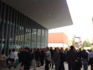 Grande festa a Bologna per l’opening di MAST. Da Romano Prodi a Luca Cordero di Montezemolo, a Silvia Evangelisti. Ecco chiccera a brindare