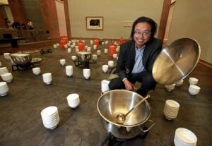 Rirkrit Tiravanija nel Monferrato. È l’artistar thailandese il visiting professor del terzo workshop internazionale della Fondazione Spinola Banna: ecco le immagini