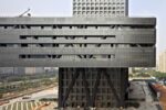 Shenzhen Stock Exchange by OMA 1SQ 6 Banale progetto di Rem Koolhaas per la Borsa di Shenzen, notevoli però le soluzioni energetiche. Ecco le prima immagini
