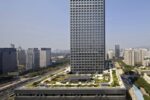 Shenzhen Stock Exchange by OMA 1SQ 7 Banale progetto di Rem Koolhaas per la Borsa di Shenzen, notevoli però le soluzioni energetiche. Ecco le prima immagini