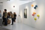YIA Art Fair Parigi 4 Paris Updates: non solo Fiac. Tra le fiere piccole e giovani c'è anche YIA, con quattro sedi nel Marais. Tante gallerie locali e anche un progetto italiano: Matteo Nasini espone per il ciclo vicentino Nuove // Residency