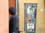keepin up with alice pasquini L j0OxsF Banksy stoppato a Nyc dalla polizia? E in Italia la street artist finisce in tribunale. Succede a Bologna, dove Alice Pasquini è denunciata per i suoi murales. Il solito tema dell’illegalità: come distinguere tra vandalo e artista?
