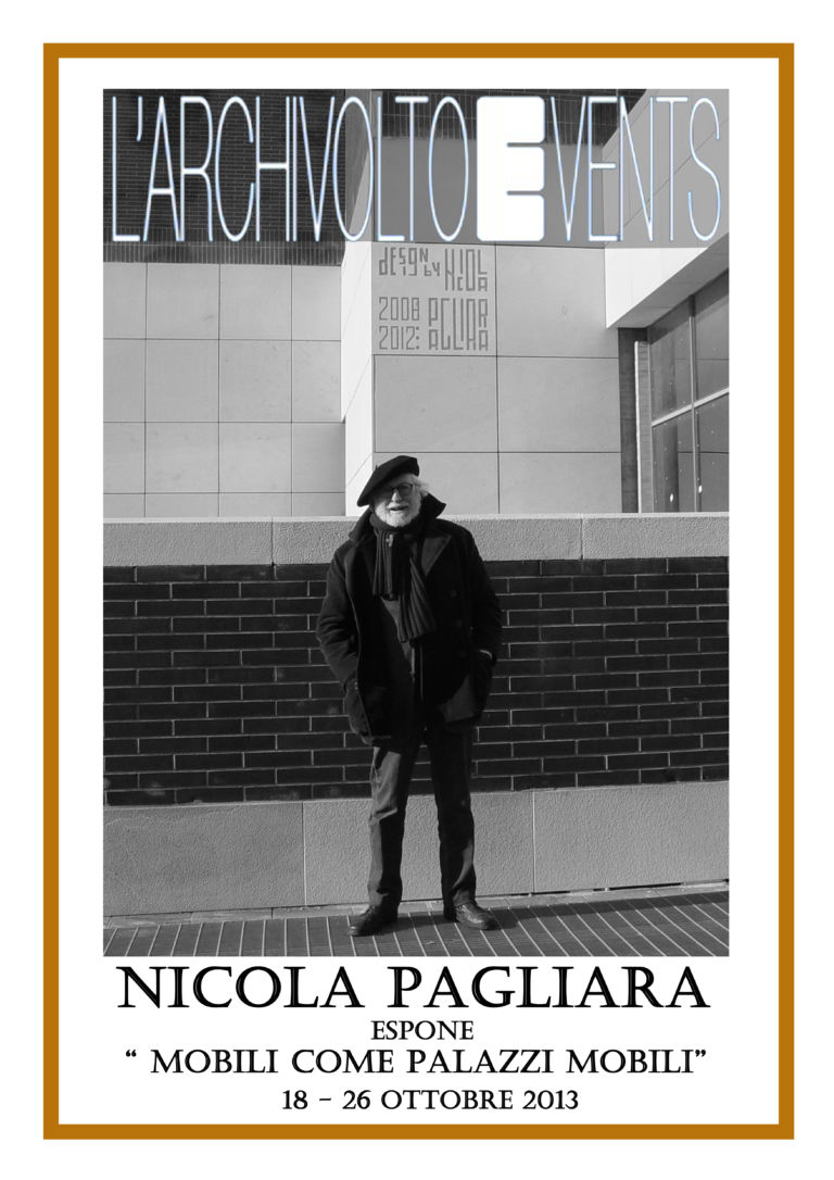 locandina 2 Nicola Pagliara e i suoi “Mobili come palazzi Mobili”. Una mostra a Milano, per raccontare i progetti del designer-architetto triestino. Tra funzione, rigore ed eleganza