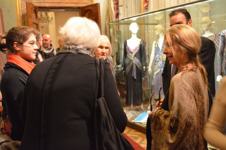 Donne protagoniste del Novecento Galleria del Costume di Palazzo Pitti Firenze 4 Da Eleonora Duse a Patty Pravo: “Donne protagoniste del Novecento” apre i festeggiamenti per il trentennale della Galleria del Costume di Palazzo Pitti. Ecco le immagini in anteprima