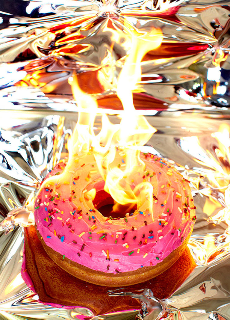 Henry Hargreaves Burning calories Doughnut L’ultima cena secondo Henry Hargreaves