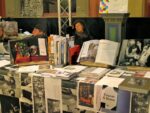 IMG 9555 Offprint, a Parigi tutte le novità in fatto di editoria e fotografia. Una fiera giovane che punta ai progetti di ricerca. Tantissime foto per sbirciare tra gli stand