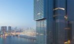 LAtrio del De Rotterdam foto Ossipvan Duivenbode copyright OMA Pronta a Rotterdam la torre “The Vertical City”, firmata Rem Koolhaas. Ci sono voluti sedici anni: ecco le immagini dell’edificio polifunzionale più grande d’Olanda