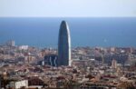La Torre Agbar di Jean Nouvel a Barcellona Quello stadio assomiglia troppo a una vagina. Si apre il dibattito attorno al progetto dell’Al-Wakrah Stadium, in Qatar: l’ha disegnato lo studio AECOM, ma c’è - e si vede - anche lo zampino di Zaha Hadid…