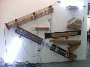 Torino Updates: giochino meccanico o opera d’arte? Lo spirito di Alberto Sordi alla Biennale di Venezia fa la sua comparsa anche ad Artissima: guardate questo video…