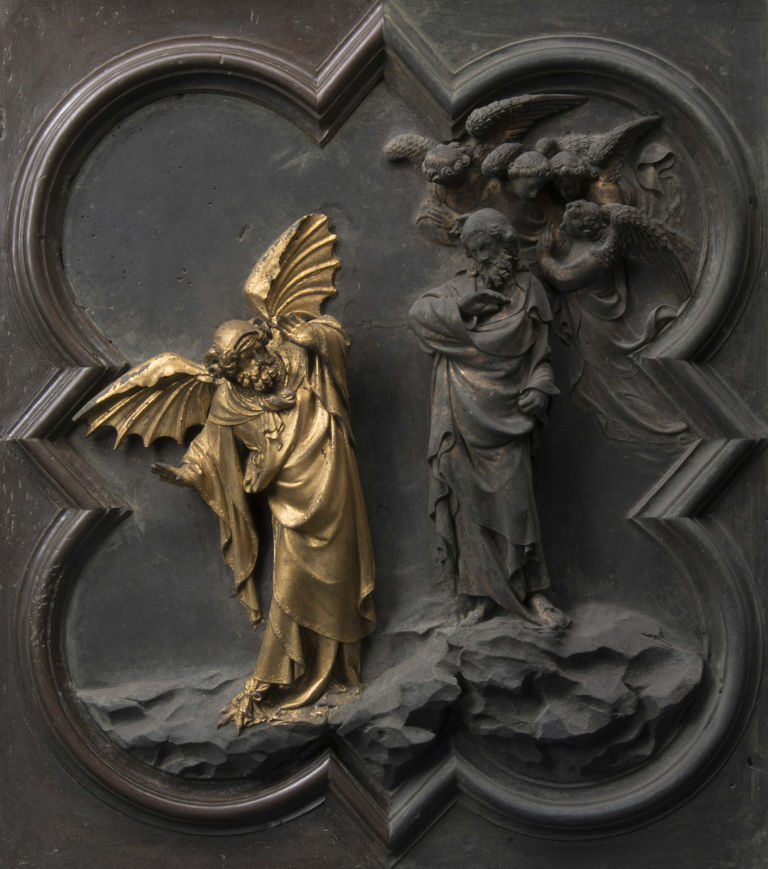 particolare della Tentazione di Cristo durante il restauro courtesy Opera di Santa Maria del Fiore foto Antonio Quattrone Meraviglie del restauro. Guardate cosa stanno riportando alla luce gli interventi sulla Porta Nord del Battistero di Firenze, di Lorenzo Ghiberti…