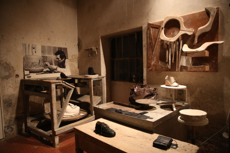 1P8C5817 Marséll in trasferta a Faenza, a sostegno del Museo Carlo Zauli. Borse e scarpe griffate, in vendita per un fashion fundraising