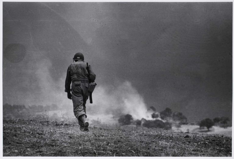 536 Robert Capa. Fuoco sulla guerra