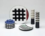 Ettore Sottsass selling exhibition da Christie’s New York Sottsass show da Christie’s New York. In mostra (e in vendita) arredi, ceramiche e memorabilia dalla collezione del grande designer e della moglie Fernanda Pivano