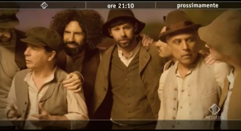 Il promo di Zelig One ispirato al Quarto Stato di Pellizza da Volpedo 1 Il Quarto Stato di Elisabetta Canalis. Polemica per il promo del programma Zelig One che “rilegge” il bistrattato capolavoro di Pellizza da Volpedo