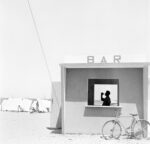 Piergiorgio bar adriatico45x45cm Finito il Festival di Fotografia di Roma. Ma per fare l'edizione dell'anno prossimo i soldi vanno trovati. Si parte con un'asta di fotografi internazionali. Battitore Sergio Rubini