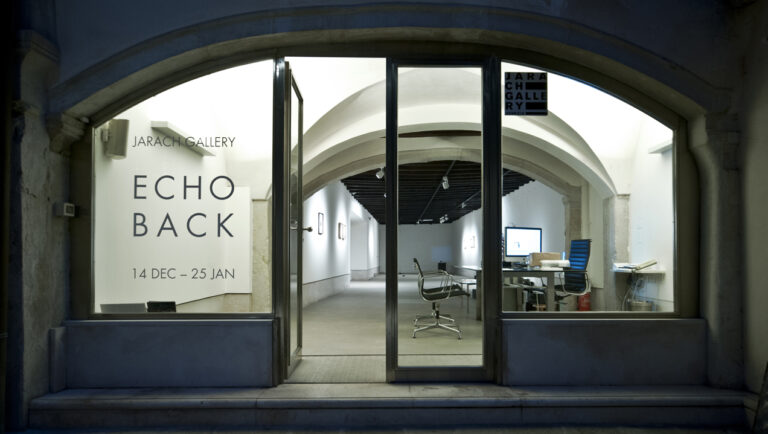 Jarach Gallery Echo Back Echo Back: giochi di interferenze in Laguna