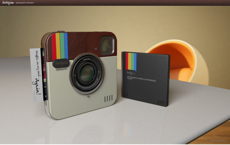 03 Socialmatic 03 Polaroid Socialmatic Camera. Innovazione nostalgica