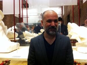 Sky Arte Updates: arte trasformista, al MAXXI di Roma. Da Martino Gamper a Choi Jeong-hwa, ecco come linguaggi visivi e design rispondono ai mutamenti della società