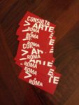 Elezioni della Consulta per lArte Roma La Consulta dell'Arte a Roma elegge i suoi membri. Raffaele Gavarro totalizza più voti, poi Silvia Litardi, Pirri&Kounellis, Laura Palmieri e Davide Dormino. Non senza polemiche