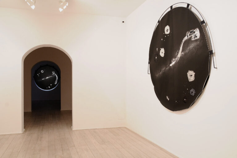 Enzo Cucchi Cosmogonia installation view courtesy Galleria Poggiali e Forconi 2 Il sogno lucido di Enzo Cucchi