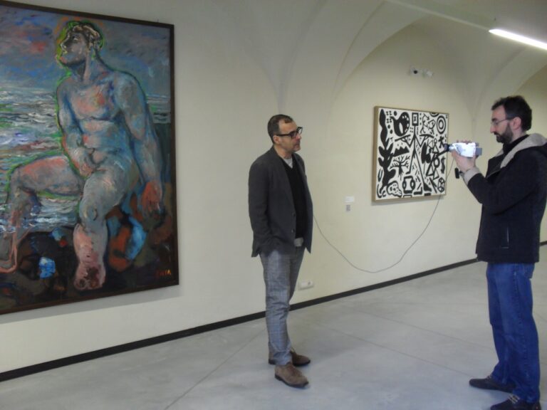 Luca Beatrice Doppio sogno Palazzo Chiablese Torino 2014 Con un inedito Damien Hirst si inaugurano a Torino i nuovi spazi di Palazzo Chiablese. Doppio sogno, una mostra letteraria di pittura e scultura. “Il Polo reale? Come il Louvre, l’Ermitage, il Prado”