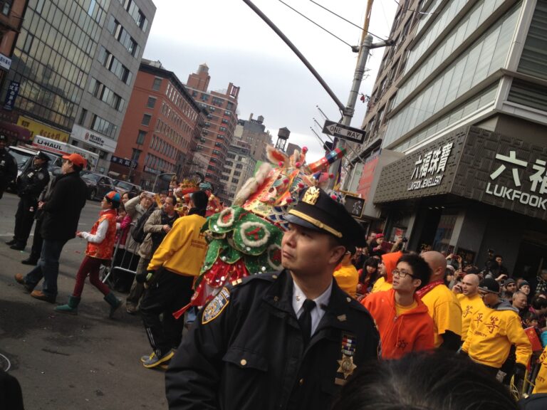 Lunar Parade Chinatown. New York foto Diana Di Nuzzo 31 Tutte le foto del capodanno cinese a New York. Lunar Parade, un tripudio di forme e colori a Chinatown, che impazzisce per l’anno del cavallo