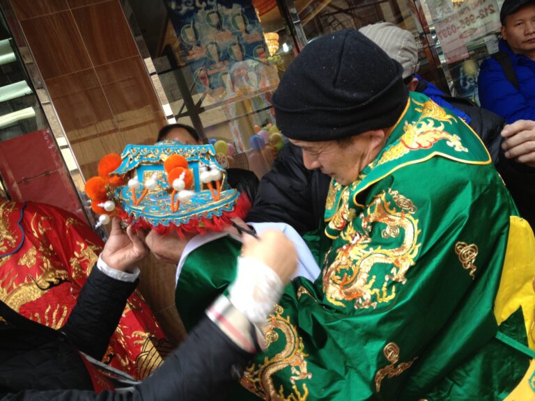 Lunar Parade Chinatown. New York foto Diana Di Nuzzo 44 Tutte le foto del capodanno cinese a New York. Lunar Parade, un tripudio di forme e colori a Chinatown, che impazzisce per l’anno del cavallo