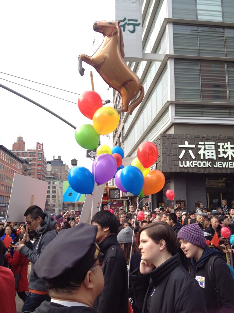 Lunar Parade Chinatown. New York foto Diana Di Nuzzo 7 Tutte le foto del capodanno cinese a New York. Lunar Parade, un tripudio di forme e colori a Chinatown, che impazzisce per l’anno del cavallo