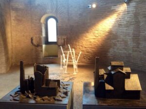 Percorsi scultorei a Roma, tra design e architettura