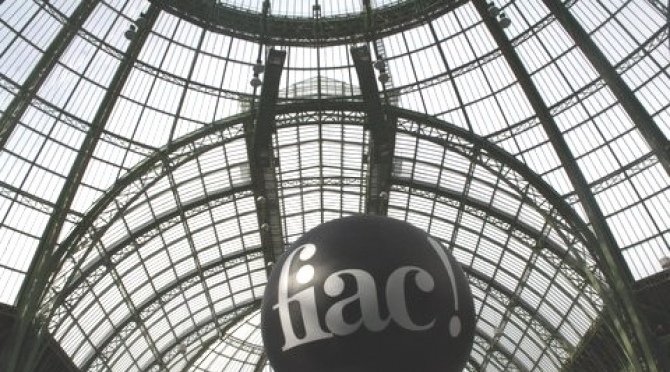 FIAC a 360 gradi. La fiera d’arte parigina annuncia un’edizione a Los Angeles per il 2015: ma intanto lavora per approdare anche a San Pietroburgo