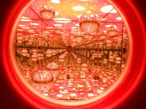 Tour asiatico per Yayoi Kusama. La tappa di Shanghai