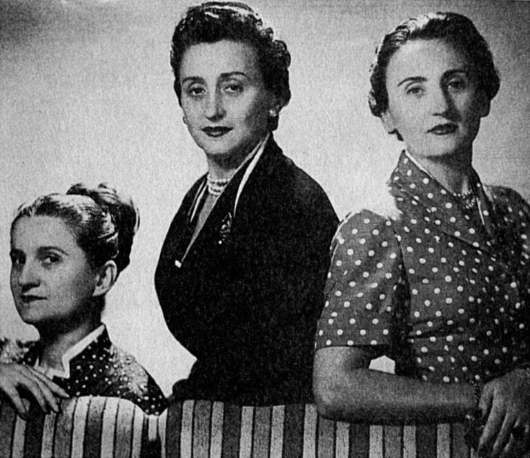 Le tre sorelle Fontana: da sx Zoe, Micol, Giovanna