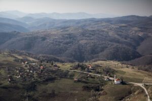 Sky Arte Updates: va ai villaggi bosniaci di Osmače e Brežani l’edizione 2014 del Premio Carlo Scarpa per il Giardino, riconoscimento che premia le migliori esperienze internazionali nel campo dell’architettura del paesaggio