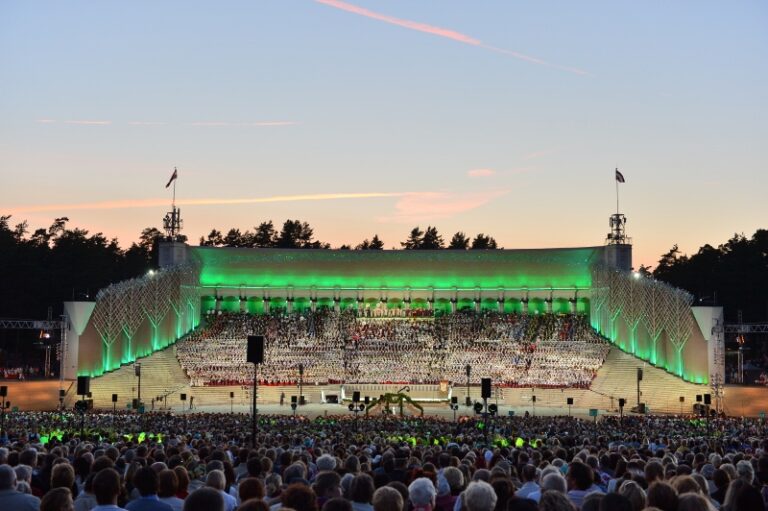 foto Kaspars Garda 03 800x532 Sky Arte updates: un’opera collettiva ideata da Christian Boltanski tra gli eventi clou di Riga 2014. La città lettone è Capitale Europea della Cultura, con oltre duecento eventi che evocano la stagione delle avanguardie