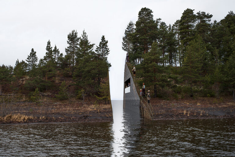 utoya 1 Jonas Dahlberg firma il memoriale per le vittime della strage di Utøya: un taglio nella roccia a spezzare la costa antistante l’isola teatro dell’attentato. Incisione sul paesaggio che diventa cicatrice insanabile