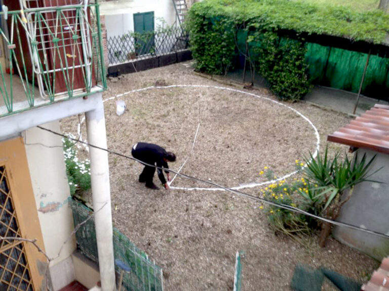 Ginkgo quartiere Quadraro Roma Paolo Assenza Vento DAprile Resistenti e resilienti? Quattordici artisti celebrano i settant’anni dal rastrellamento del quartiere romano Quadraro: ecco le immagini dal backstage del progetto Ginkgo