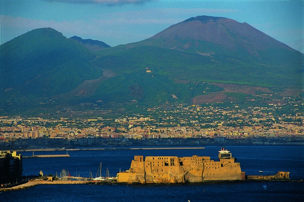 Forum Universale delle Culture, a Napoli si entra nel vivo. Sei mesi di eventi allargati a tutti i siti Unesco della Campania: conferenze, festival, mostre, e una connessione con l’Expo2015 sul filo dell’enogastronomia