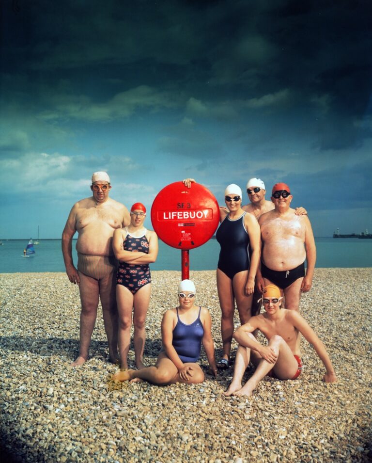 NealSlavin Swimmers 1984 Aspettando Frieze, a New York arriva AIPAD. Anche un po’ di Italia alla fiera della Fotografia di Park Avenue: ecco le immagini